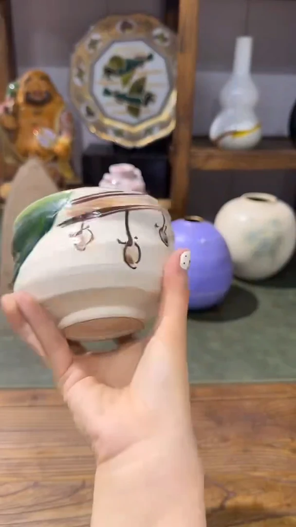 汤碗·············