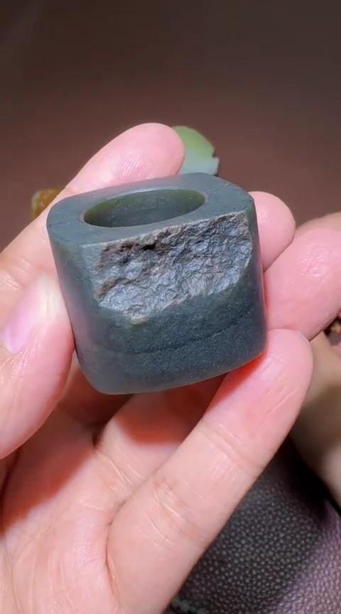 未镶嵌和田玉把件和田玉