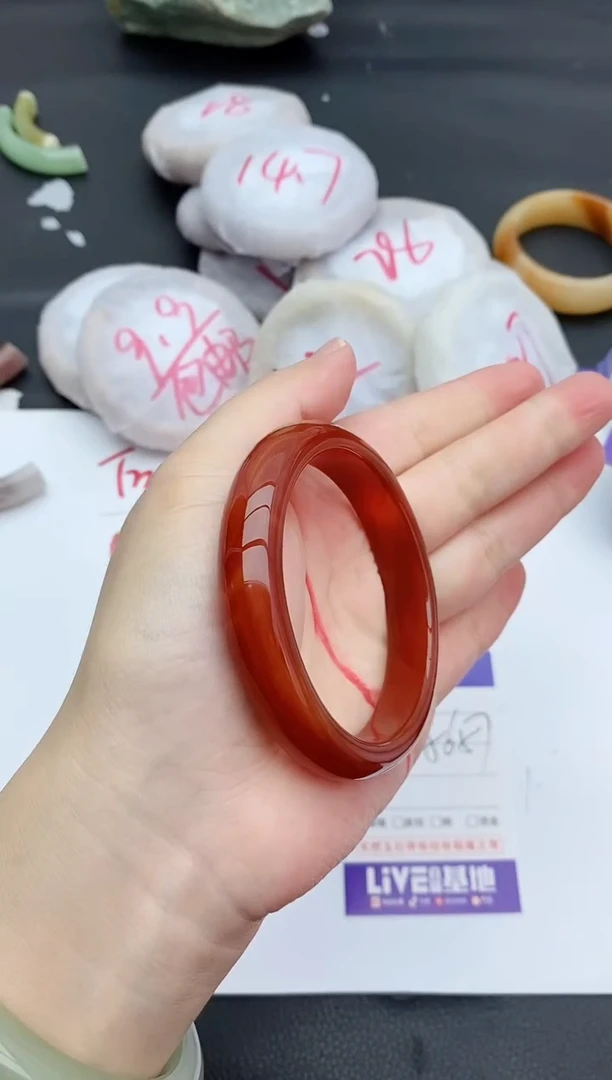 未镶嵌手镯石英质玉34+56.8