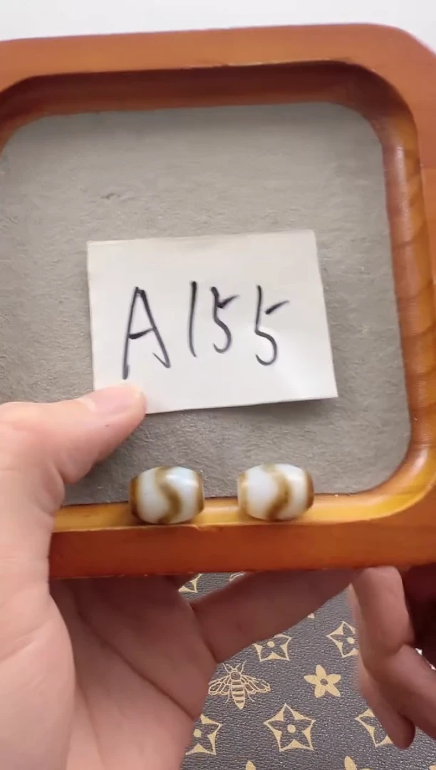 【闪购商品】玛瑙/玉髓吊坠(赠链)未镶嵌微瑕台工福利款