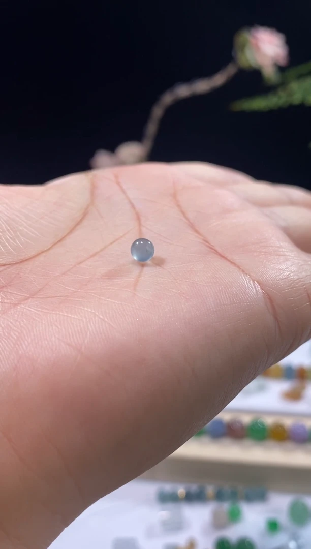 未镶嵌定制翡翠卡4.3珠珠 福利不退不换