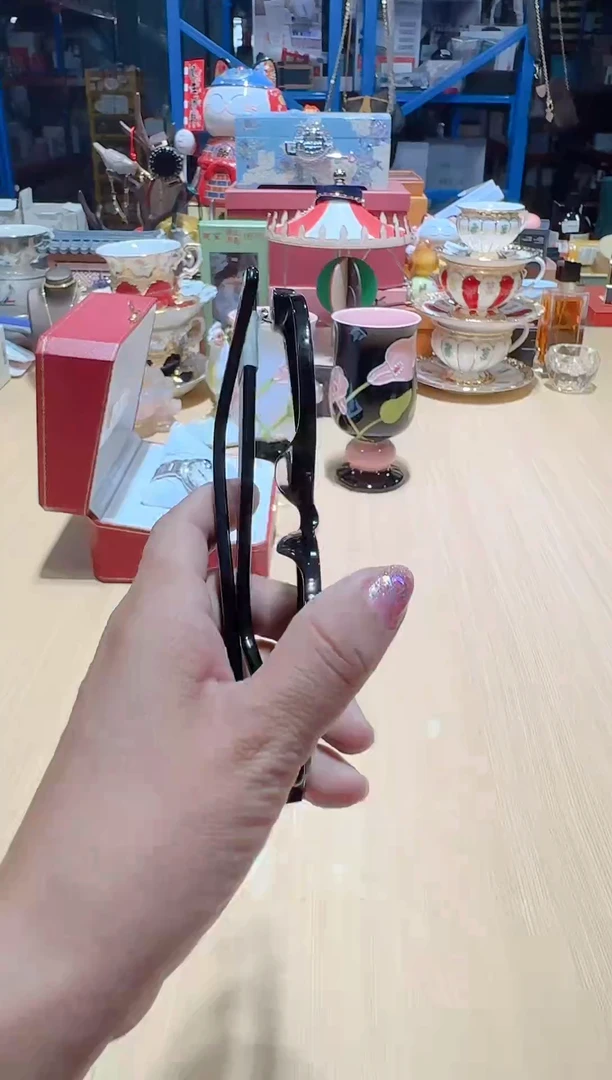 瓷片全场正品  一件不留 @@1