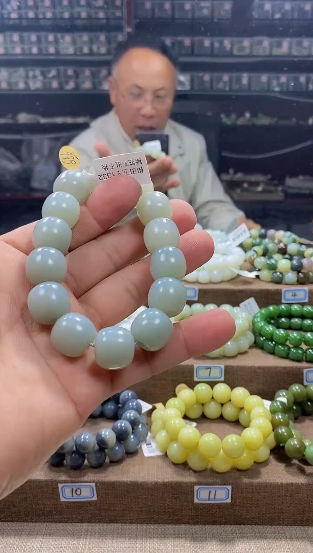 【闪购商品】和田玉手串未镶嵌，