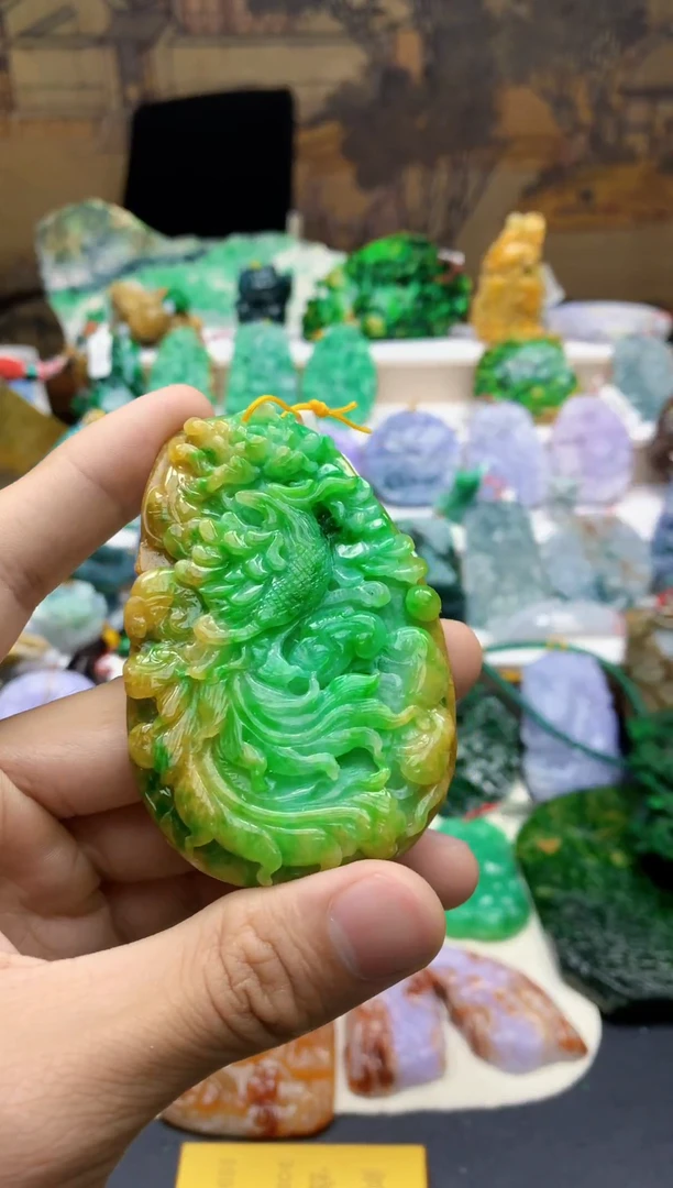颈饰未镶嵌翡翠醉*天然A货翡翠