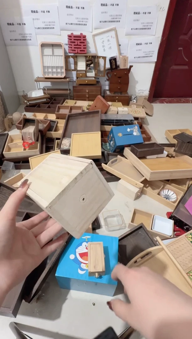 蚯蚓盒微瑕拍下不退不换无售后