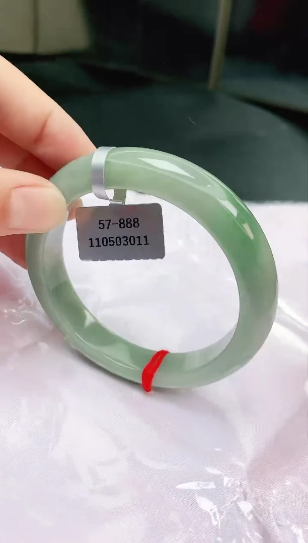 未镶嵌手镯翡翠缅甸天然A货翡翠手镯