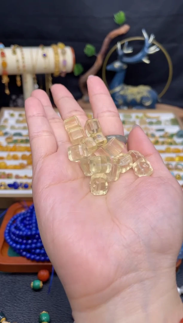 【闪购商品】黄晶方糖未镶嵌黄水晶方糖 8mm+