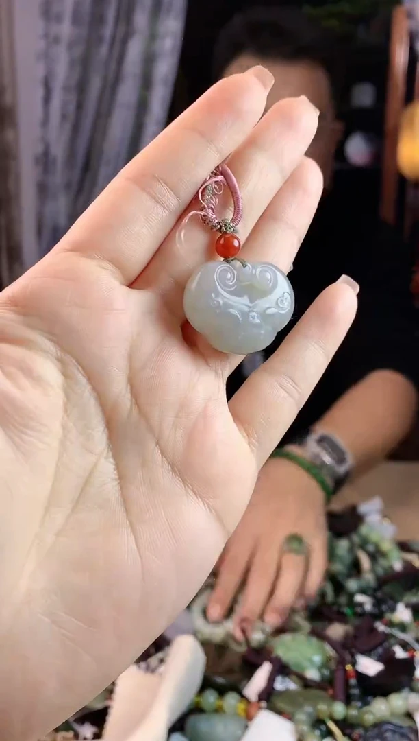 【闪购商品】和田玉挂件未镶嵌多样性发货拍一发一