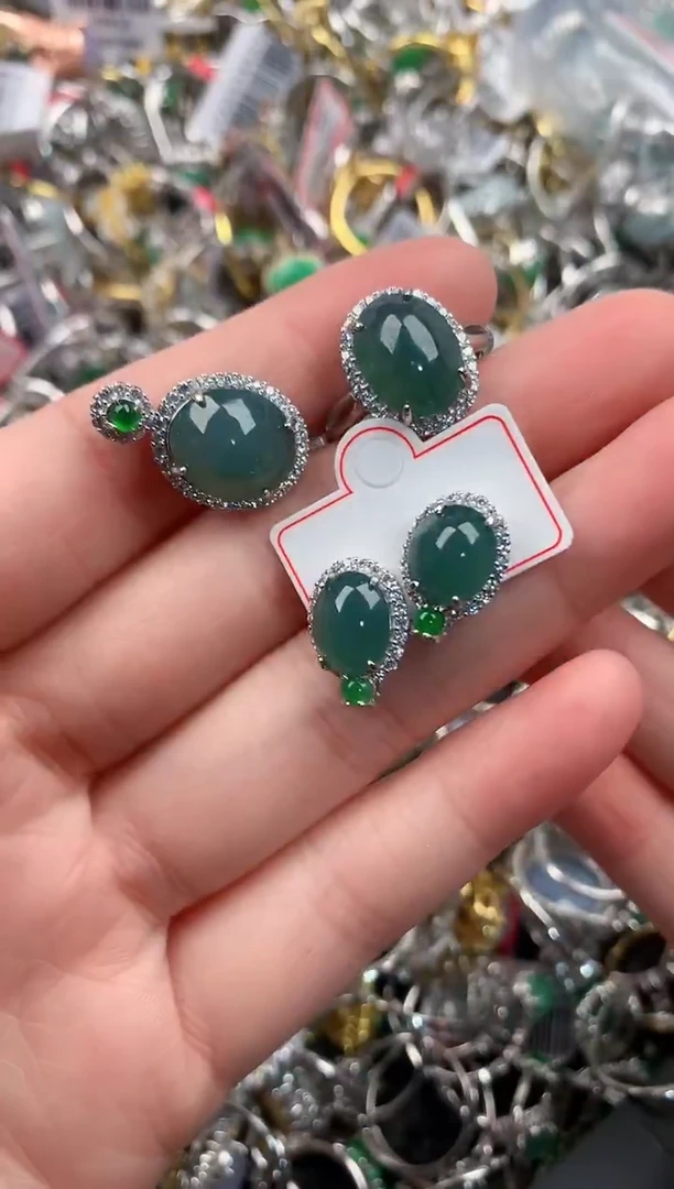 银S925镶嵌戒指翡翠666                 10