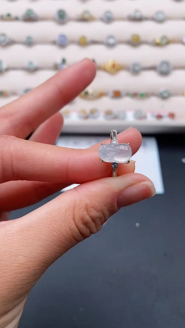 银S925镶嵌戒指翡翠333333+1