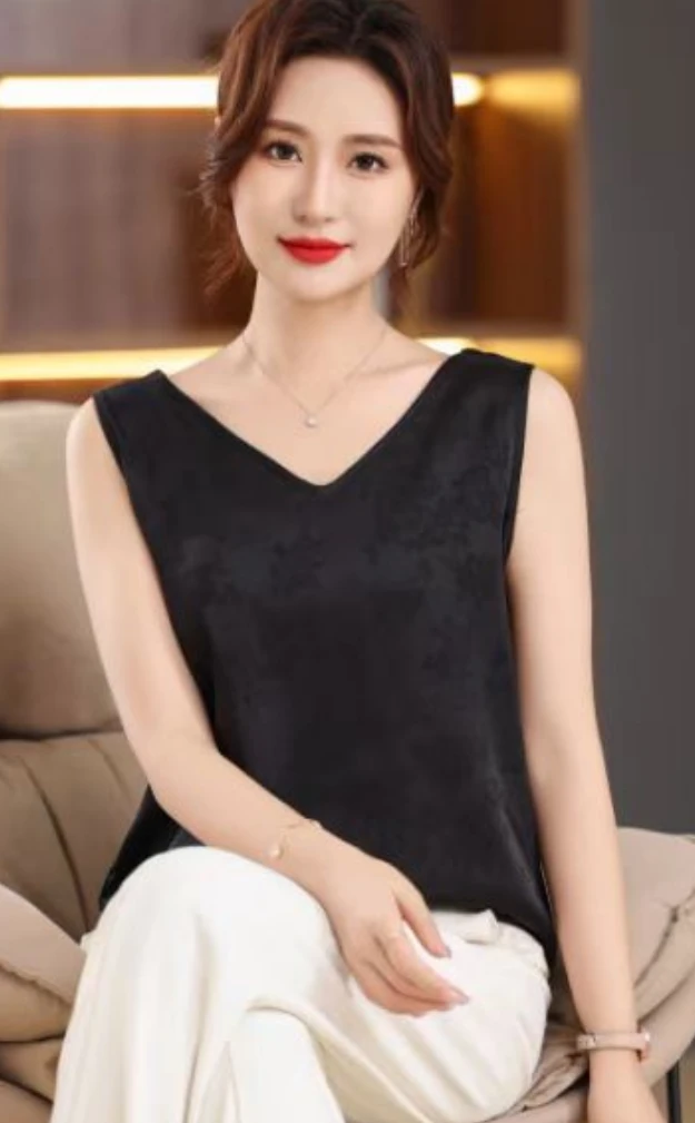 夏季新款V领缎面真丝吊带背心女宽松无袖提花宽肩吊带
