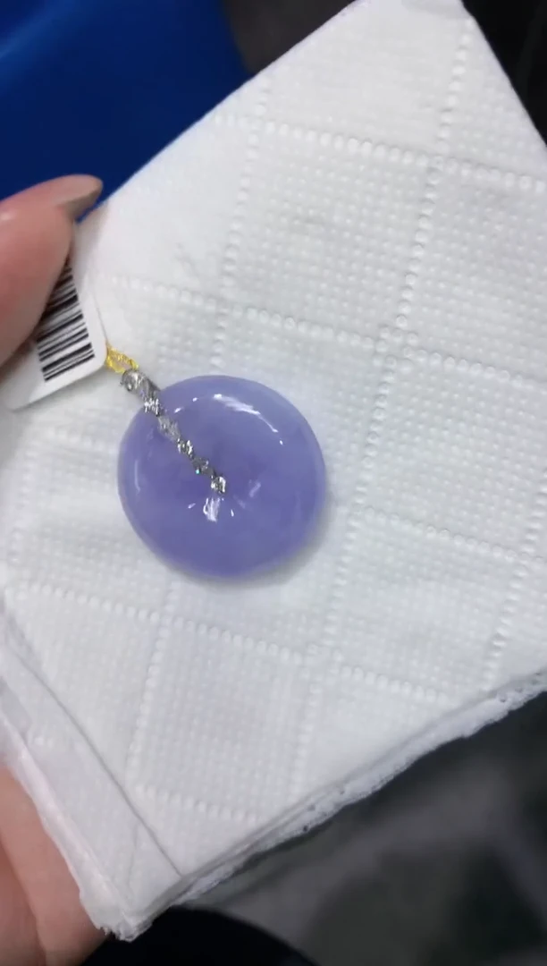 翡翠18K金镶嵌颈饰111111111