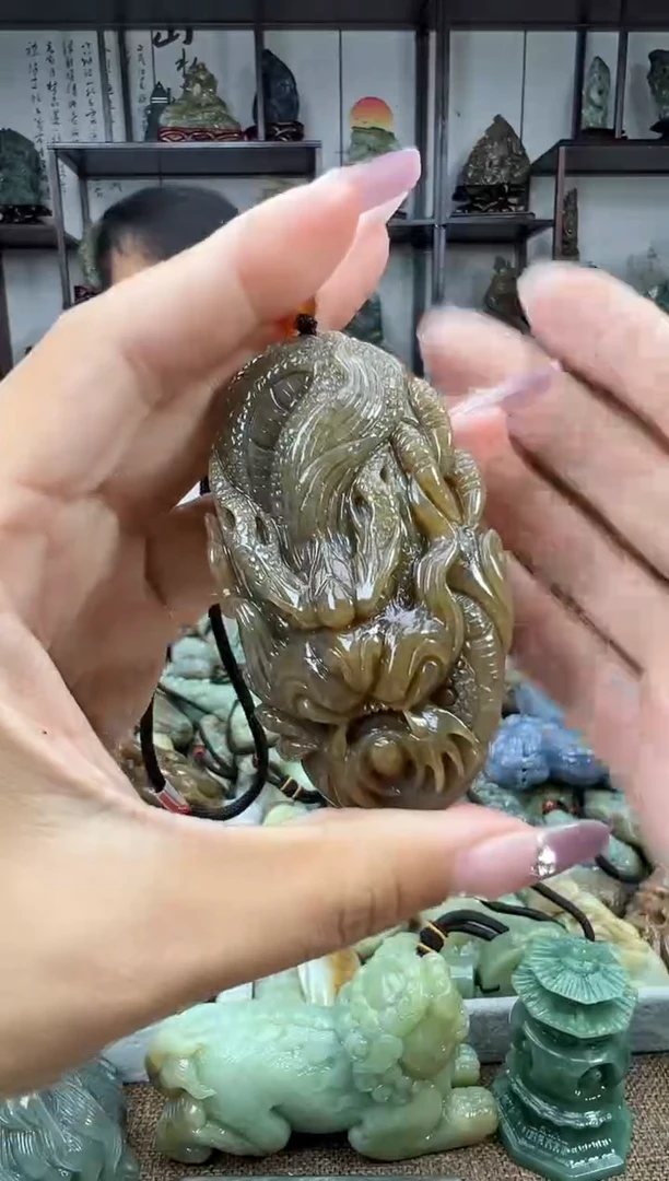 未镶嵌和田玉把件1