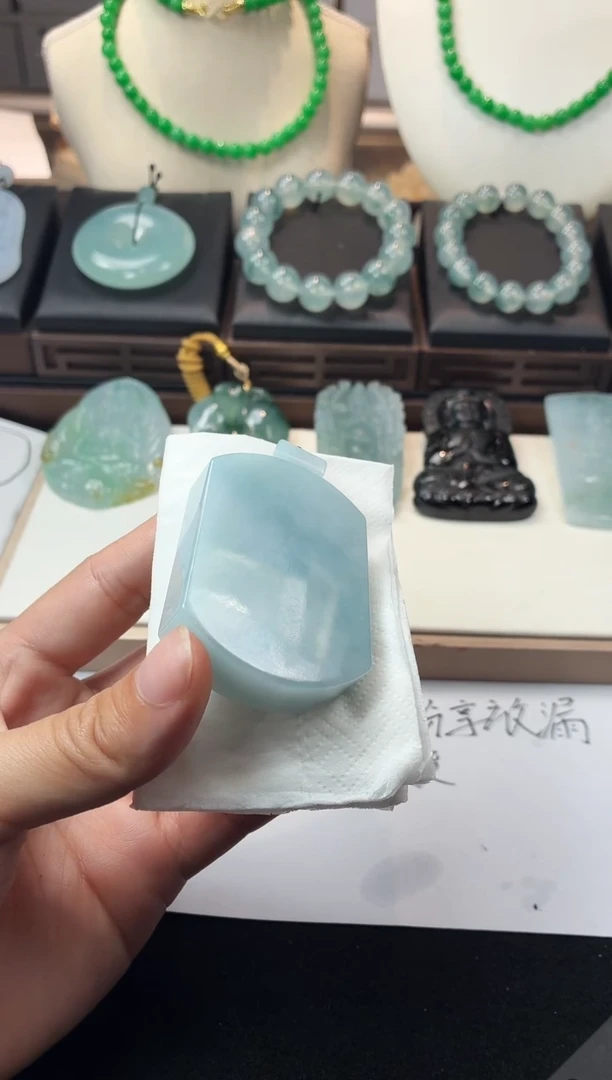 未镶嵌定制翡翠D***o毛货不退不换