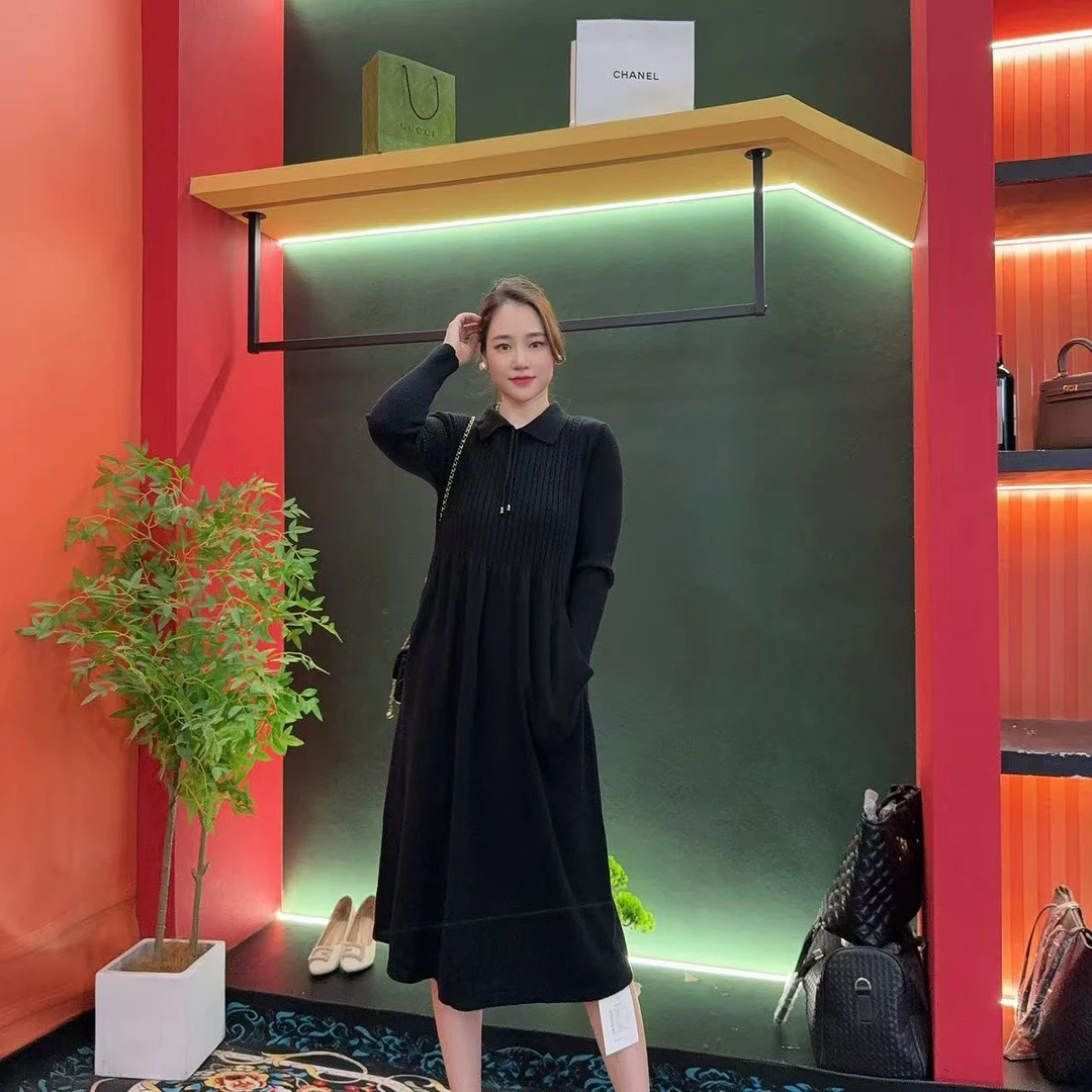 9816多金大码黑色气质减龄长款A字裙子春秋季设计长袖连衣裙女