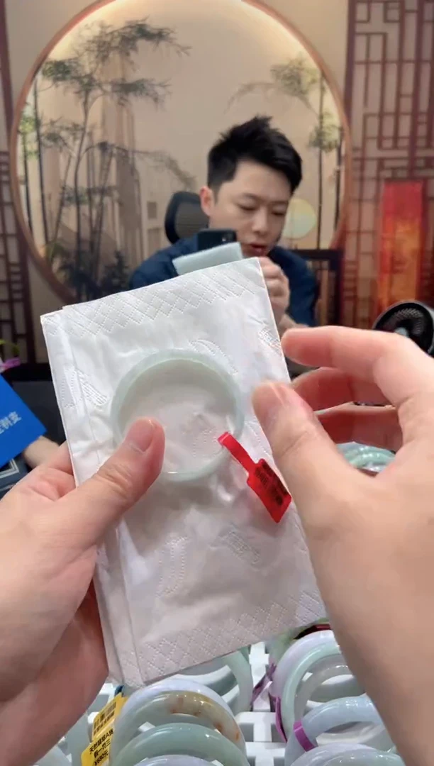 翡翠手镯未镶嵌000059610