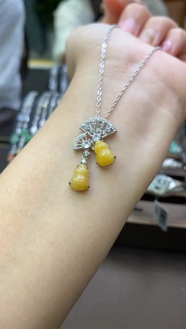 颈饰银S925镶嵌翡翠净货16793