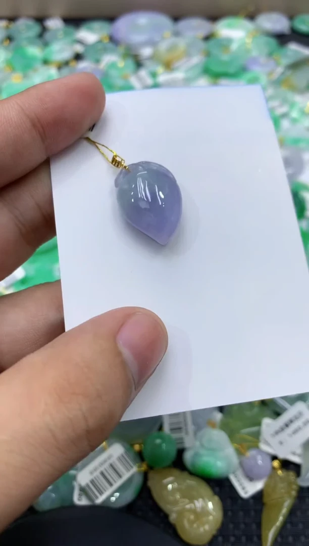 颈饰18K金镶嵌翡翠天然缅甸翡翠A货