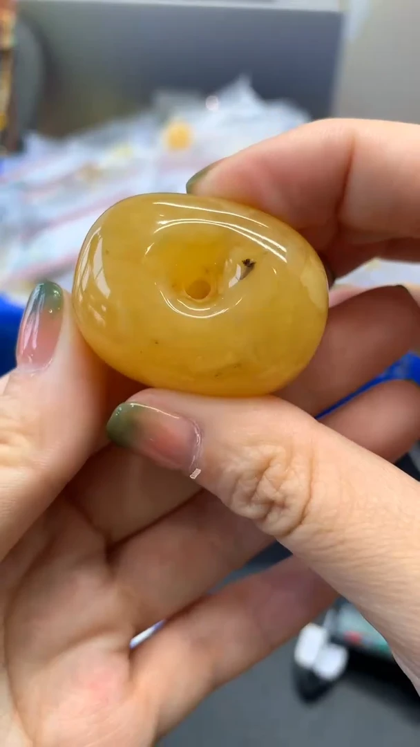 未镶嵌琥珀珠宝奇石2424