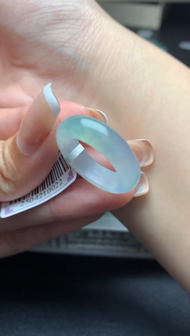 定制翡翠未镶嵌毛货