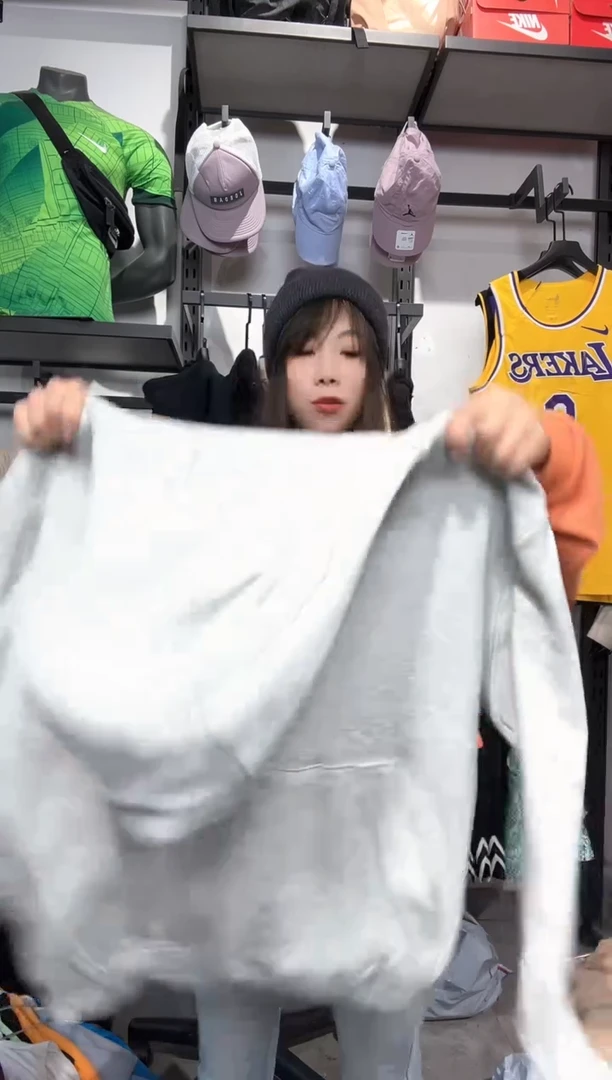 1259    编码 瑕疵款直播间过款为准 尺码 L