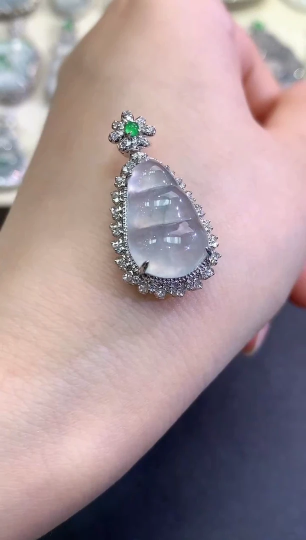 【闪购商品】翡翠颈饰18K金镶嵌B90  多样性一件发货