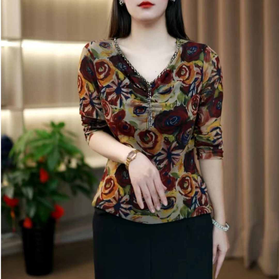 早秋长袖时尚V领百搭气质显瘦网红设计感小衫上衣洋气衣服女181