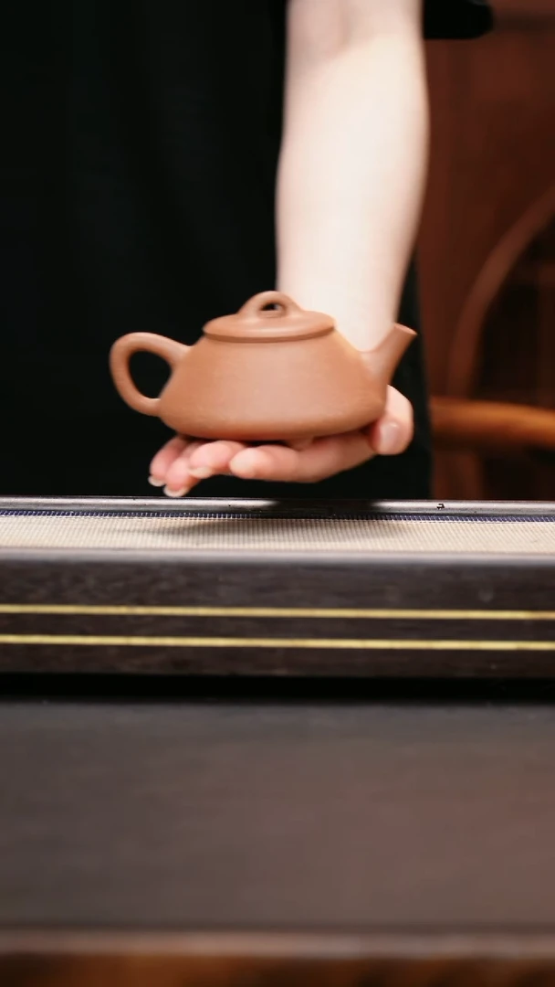 茶壶紫砂老段泥  任瓢