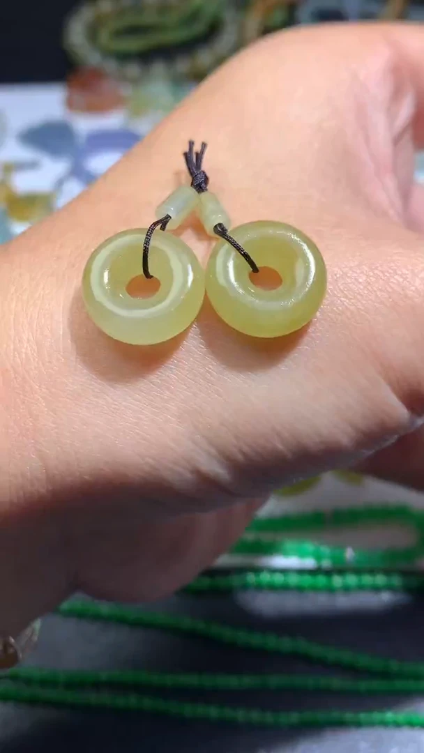 未镶嵌定制翡翠毛货