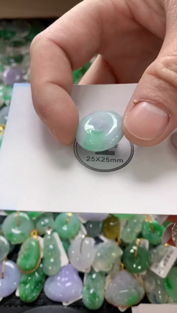 颈饰未镶嵌翡翠1111111111111111