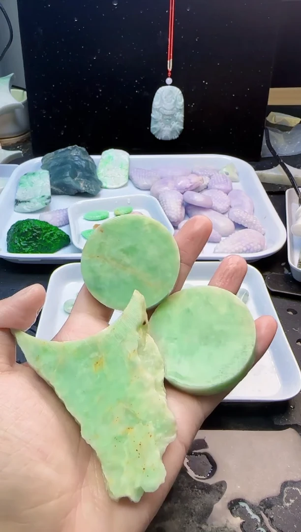 颈饰未镶嵌翡翠顺**水048天然A货翡翠