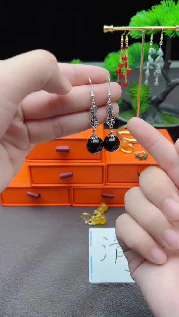 黑曜岩银S925镶嵌耳饰314