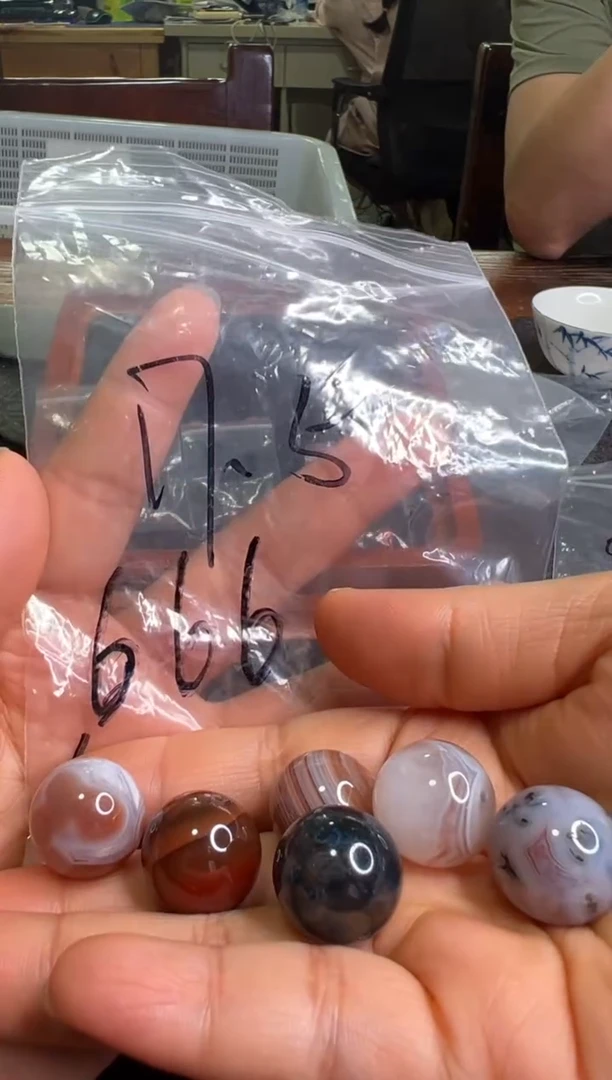 未镶嵌配饰南红玛瑙666单珠散珠多样性发其1粒