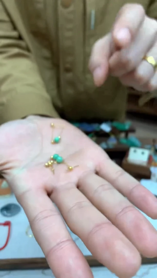 【闪购商品】翡翠戒指18K金镶嵌链戒多样性发货1件