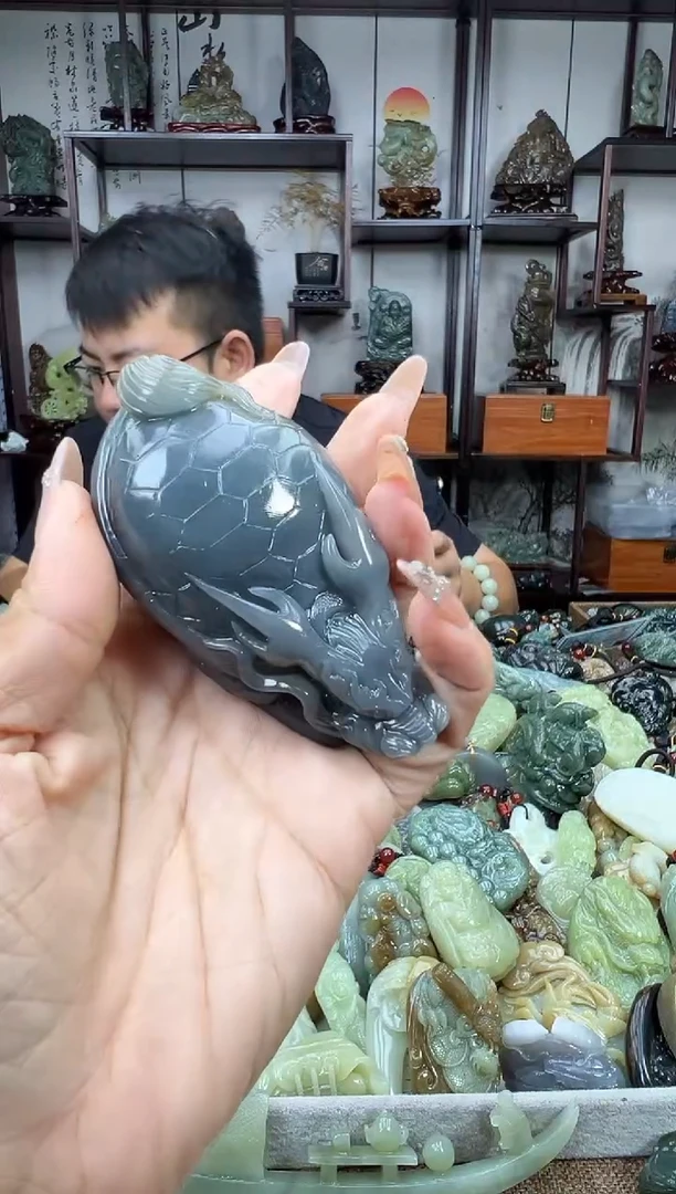 未镶嵌和田玉把件1