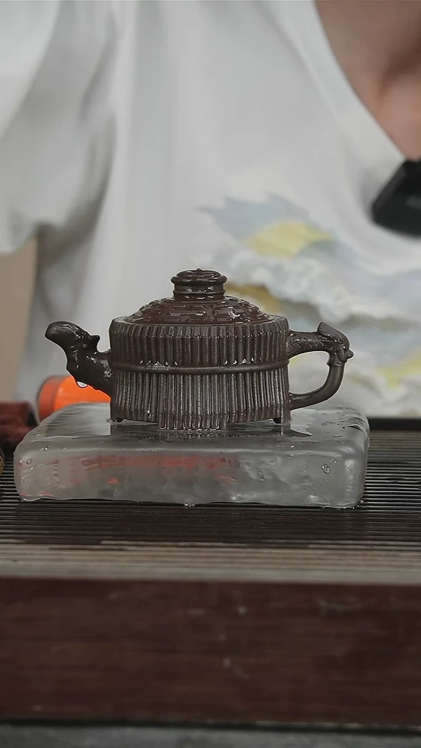 茶壶紫砂凌云，带证170CC287号
