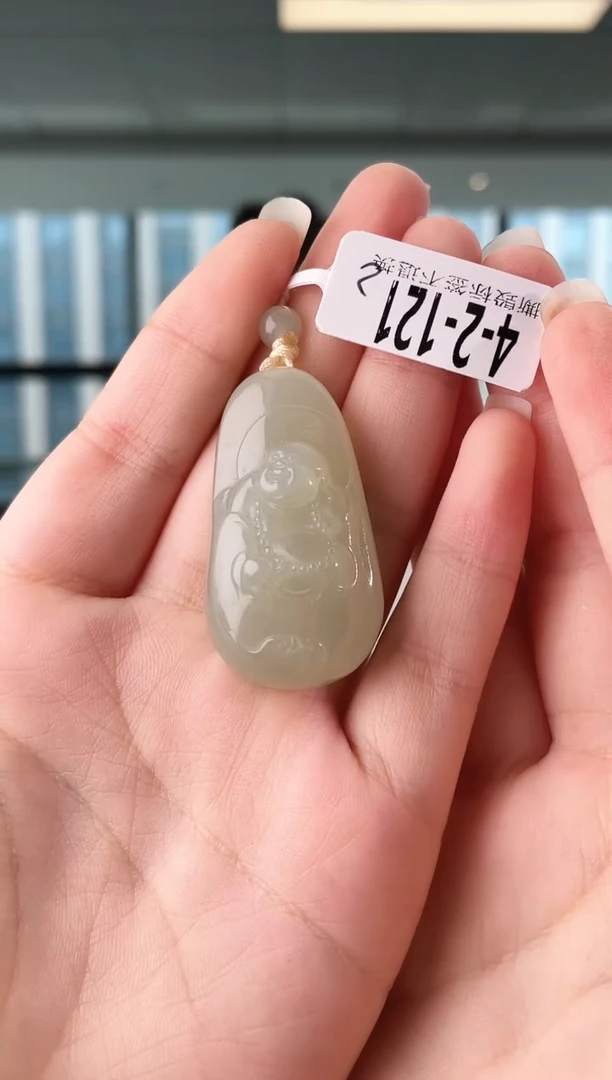 颈饰未镶嵌和田玉佛牌 121