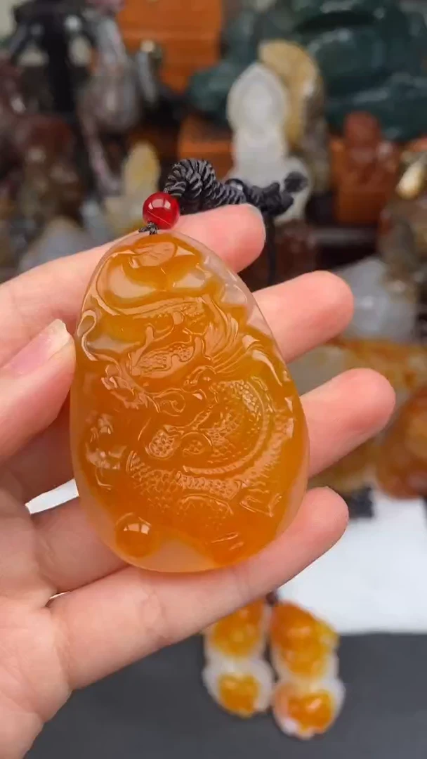 玛瑙/玉髓颈饰未镶嵌AA