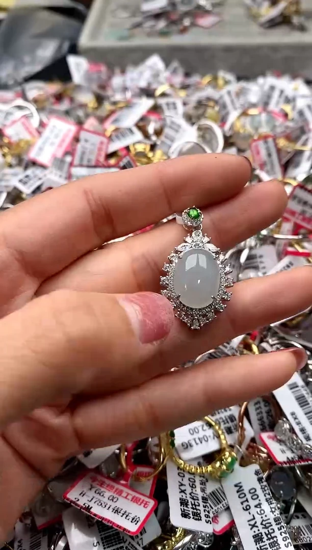 【闪购商品】翡翠戒指银S925镶嵌6666666    9