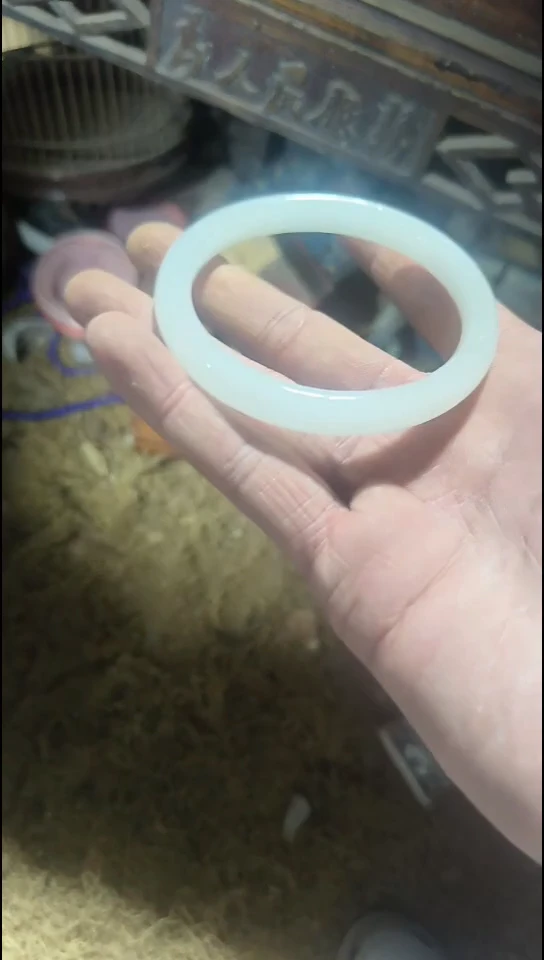 香榧木（1个白镯子）
