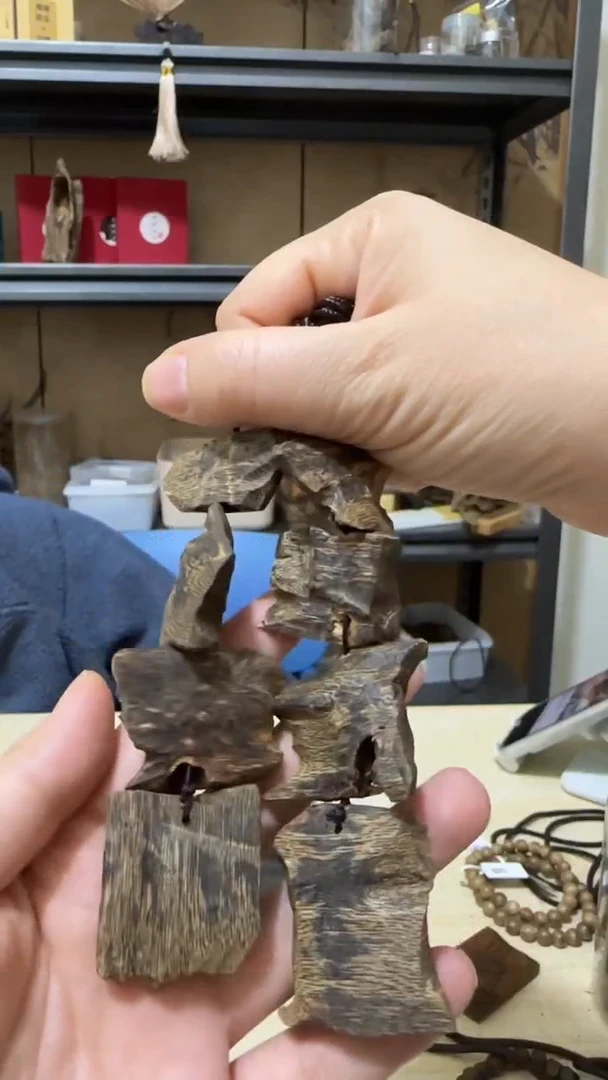 【闪购商品】沉香沉香木制品棋楠虫漏多样性发一条