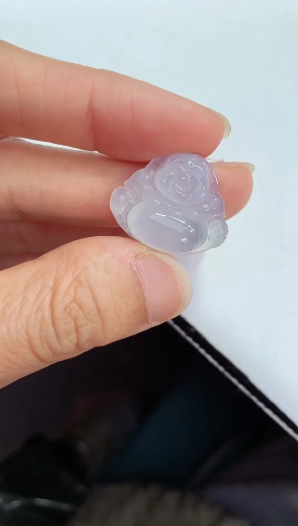 颈饰未镶嵌翡翠佛公