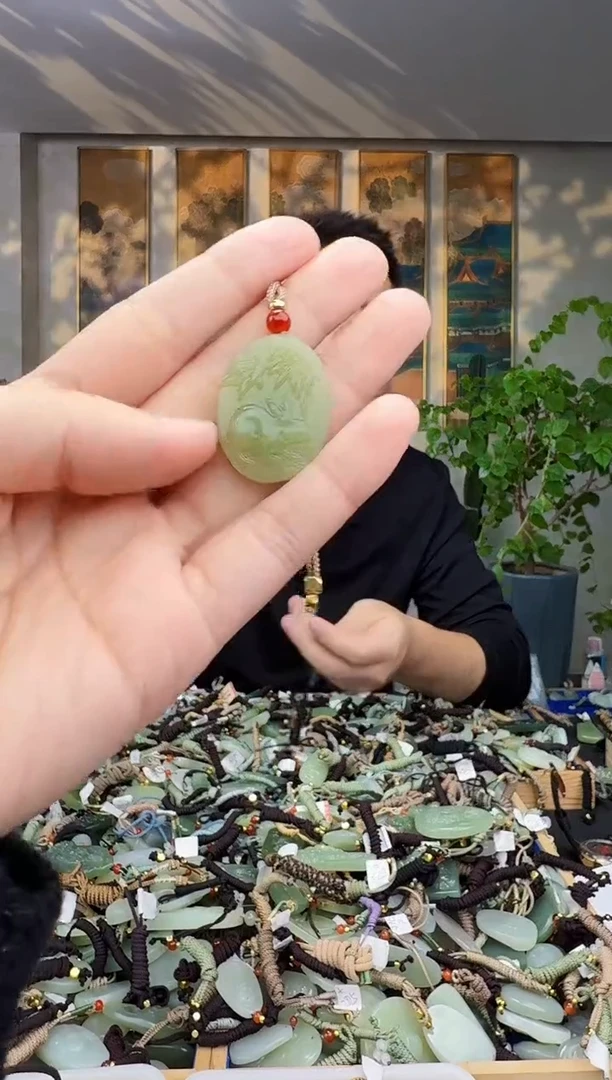 未镶嵌和田玉挂件拍一发一