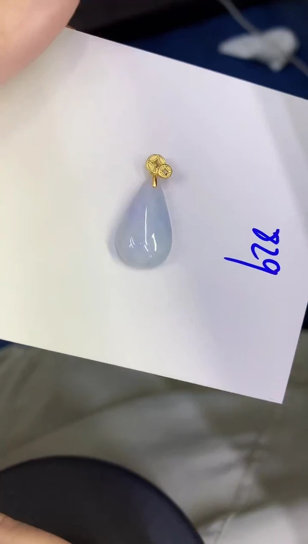 颈饰未镶嵌翡翠缅甸天然翡翠A货