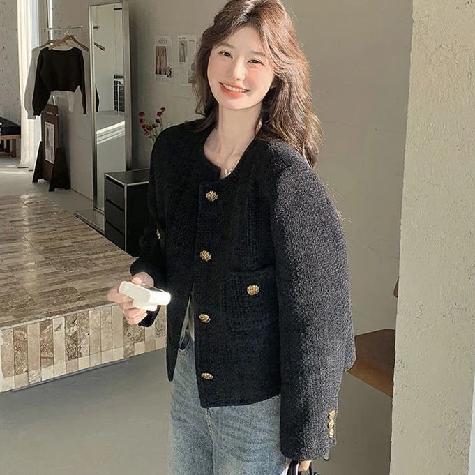 【当天发+运费险】黑色短款小香风外套法式名媛高级显瘦气质ZF8019