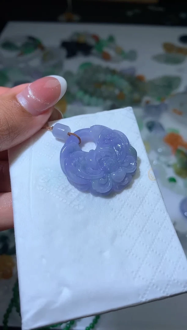 未镶嵌定制翡翠曼*毛货