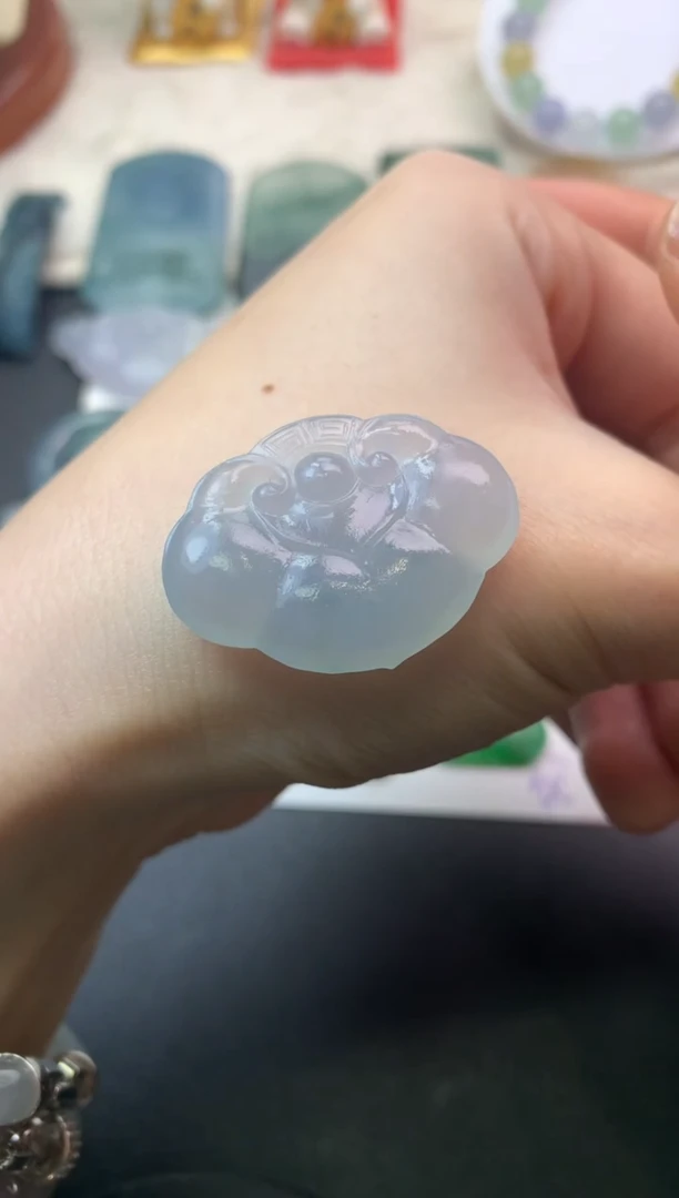 未镶嵌定制翡翠毛货