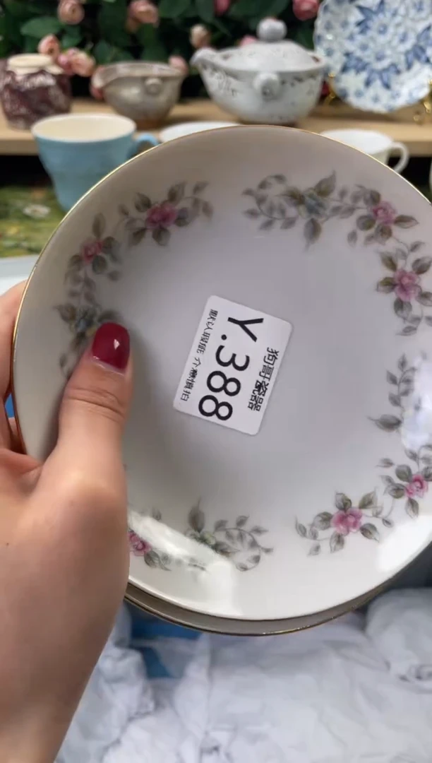 瓷片小***?388+2闪购库存默认一件默认微瑕慎拍