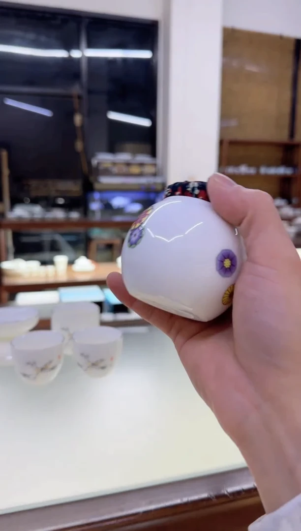 【闪购商品】瓷片言泥言泥言泥@YN