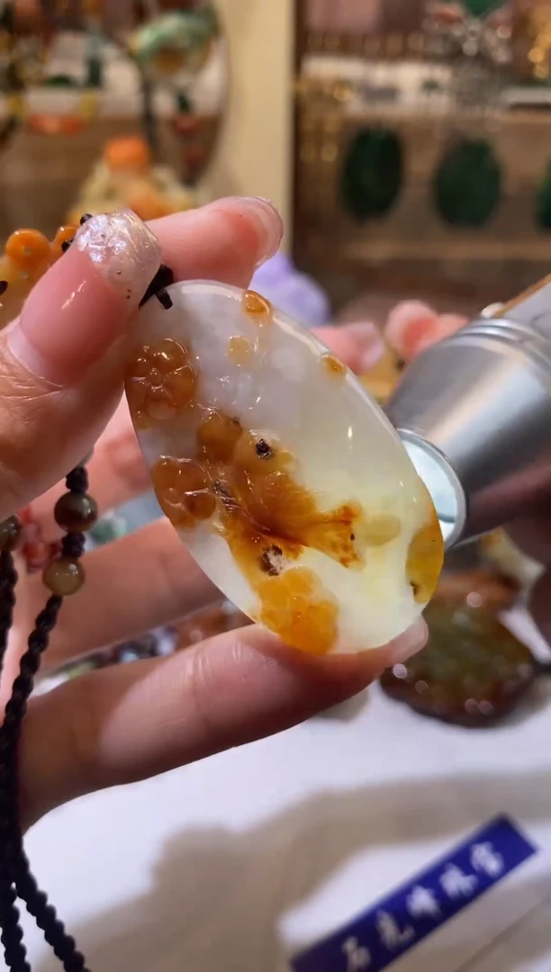 【闪购商品】翡翠吊坠(不含链)未镶嵌挂件